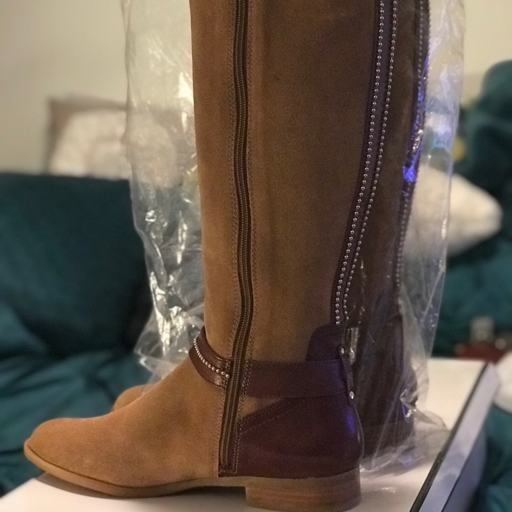 Nice Winter Boot - image 3